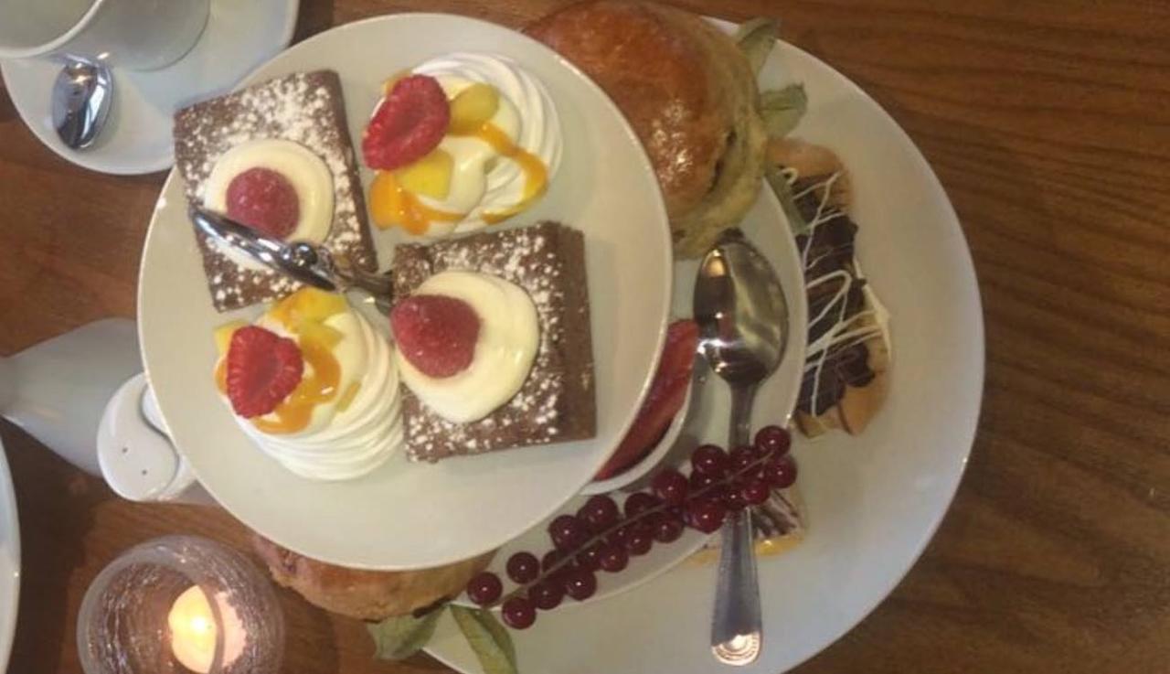 King Alfred Hotel 巴罗弗内斯 外观 照片